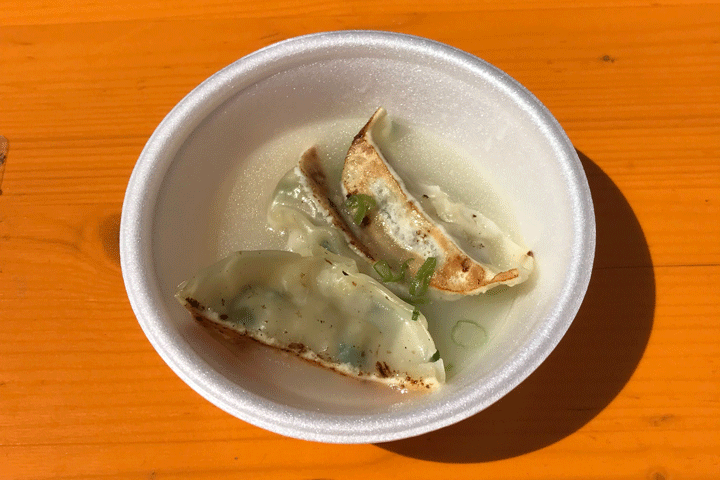 大分・中津／ぶんごやの「鶏白湯焼き餃子スープ」